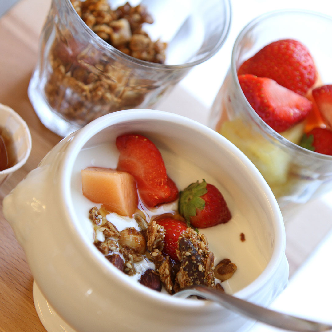 yoghurt-breakfast-1